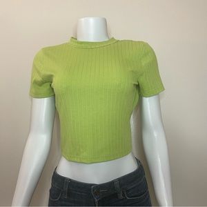 Green cropped shirt twist back short sleeve